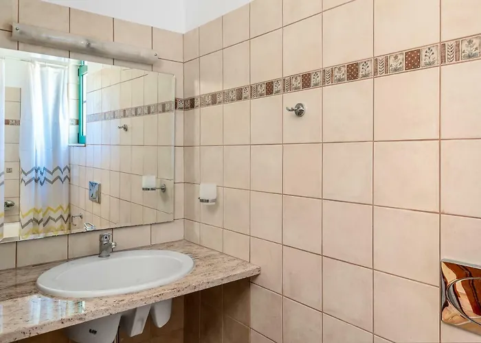 Anemos Βίλα Σάλακος